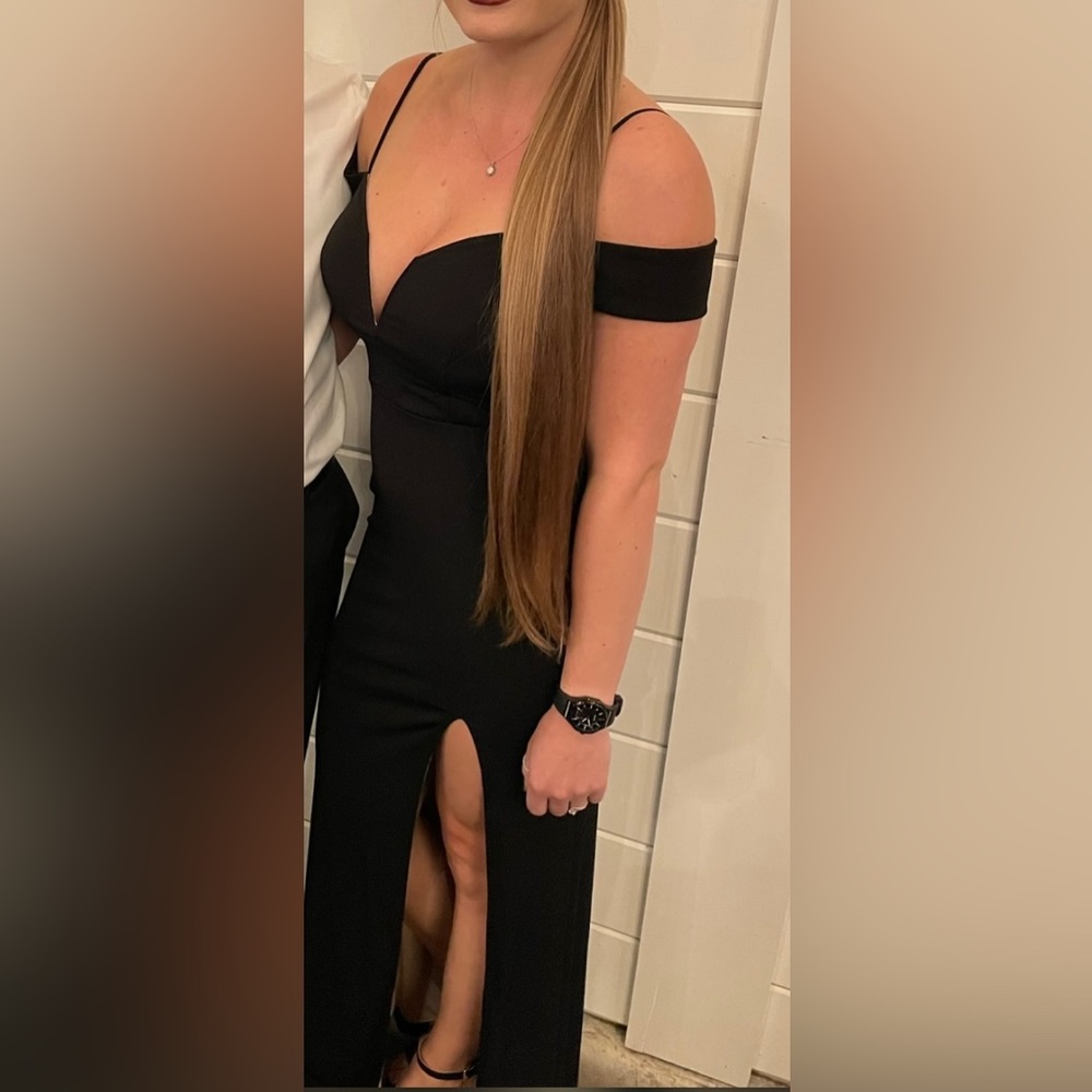 Long black dress